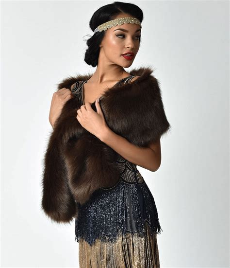 1920s wrap|1920s fur shawl.